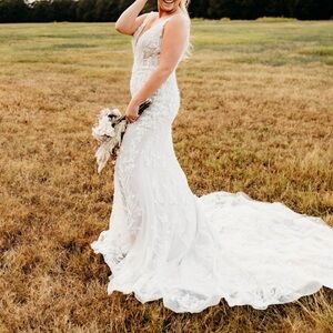 Lillian West Bridal Dress💍